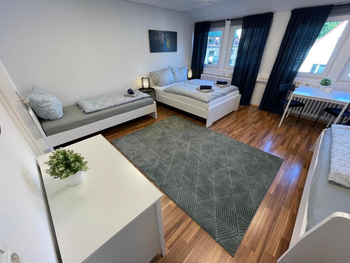 Apartment Smart In - & *